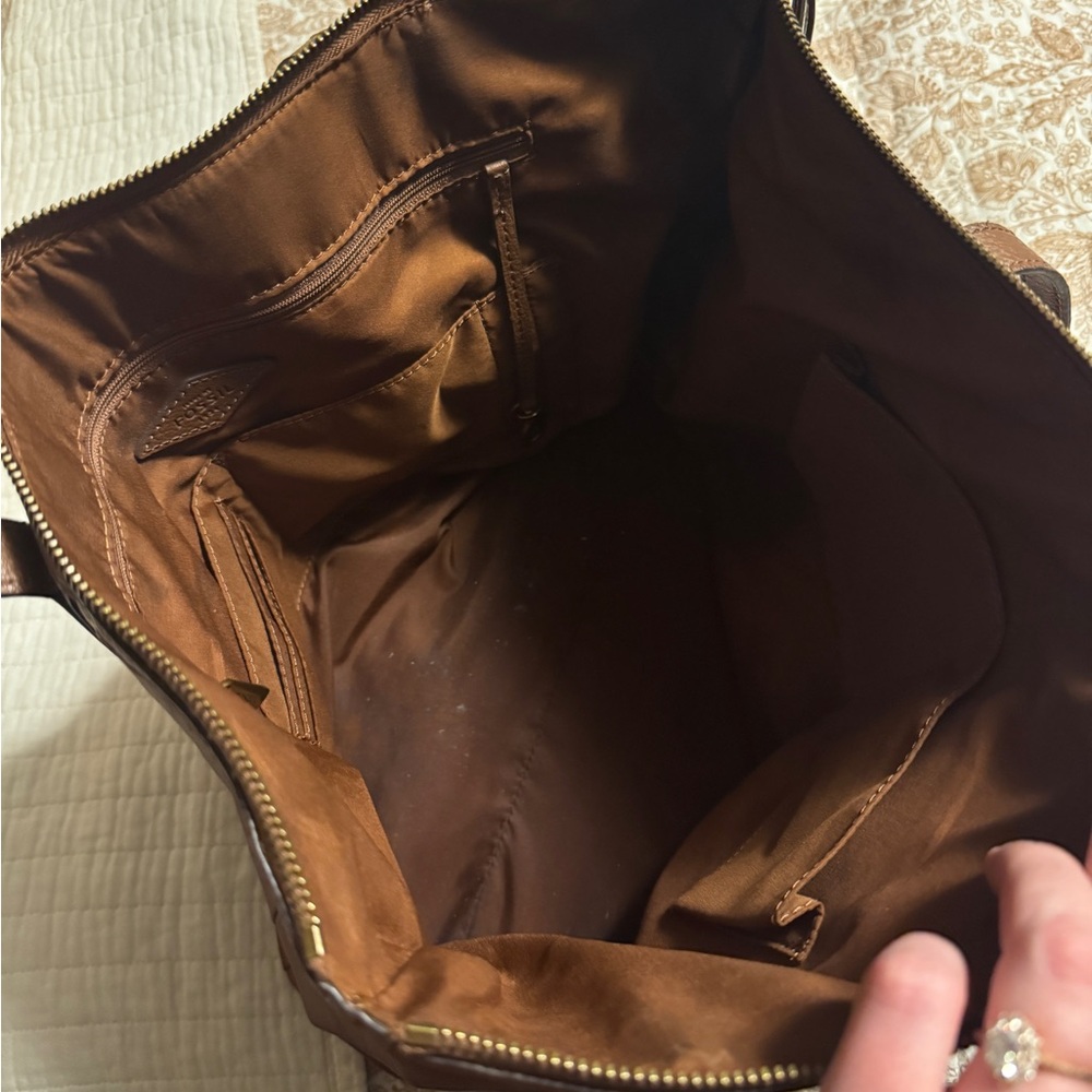 Fossil Cognac Sydney Tote Bag (Large) - Picture 10 of 10